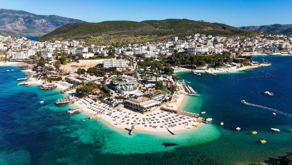 Rikualifikimi urban i Ksamilit: 75 mln lekë për rrugë, ndriçim dhe trotuare të reja